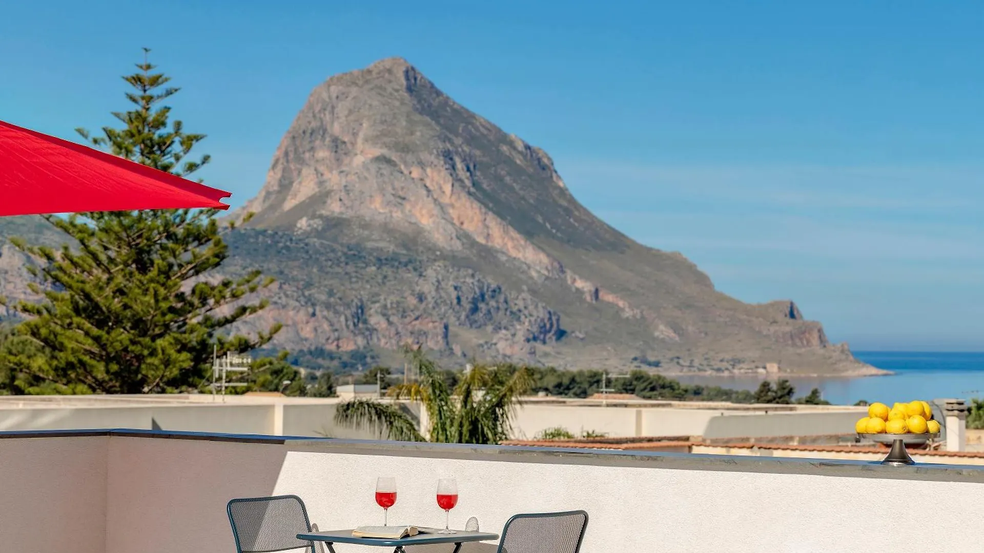 Case Vacanza Loria Castelluzzo Ferienhaus